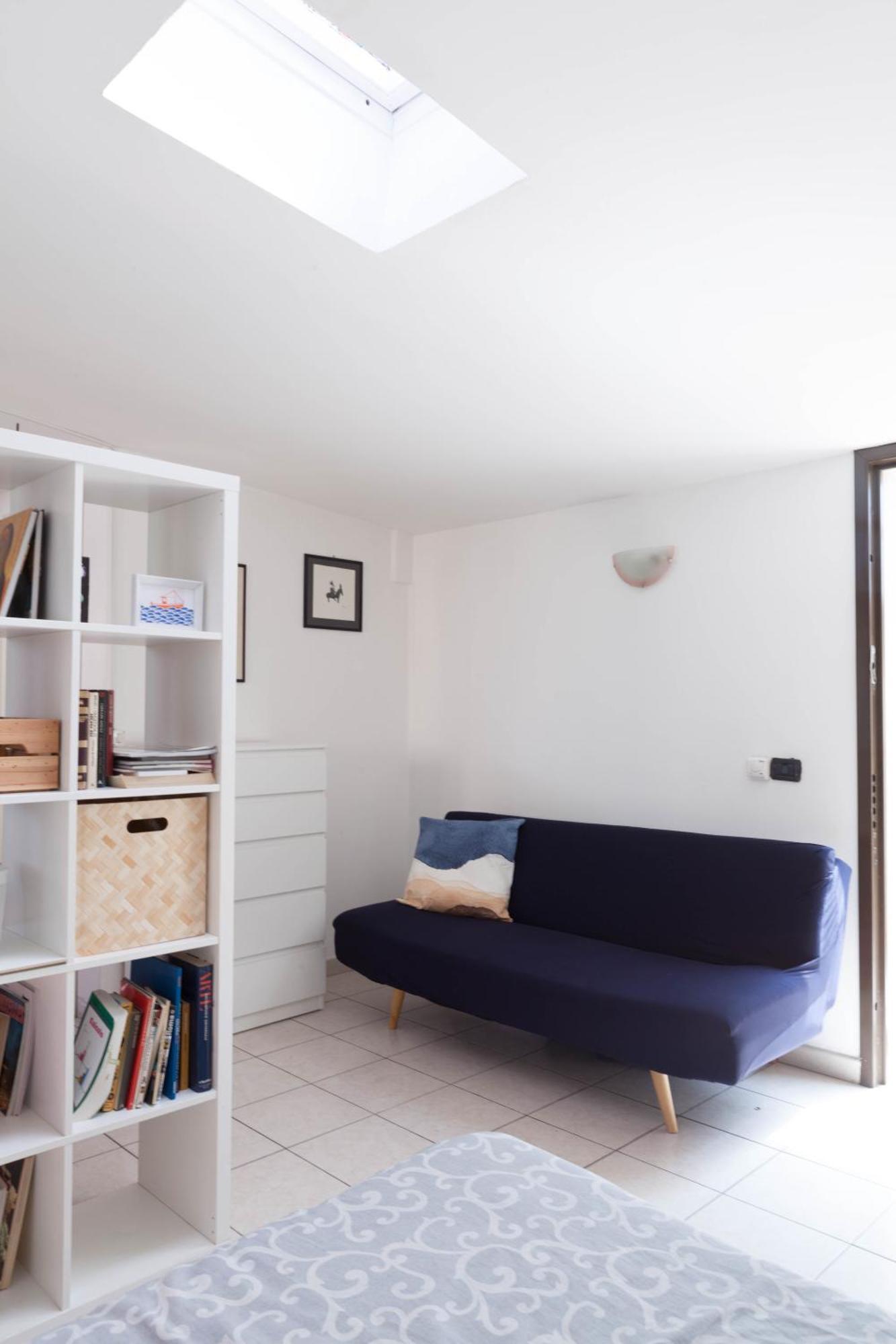Terrace Apartment Close To Metro Station ميلان المظهر الخارجي الصورة