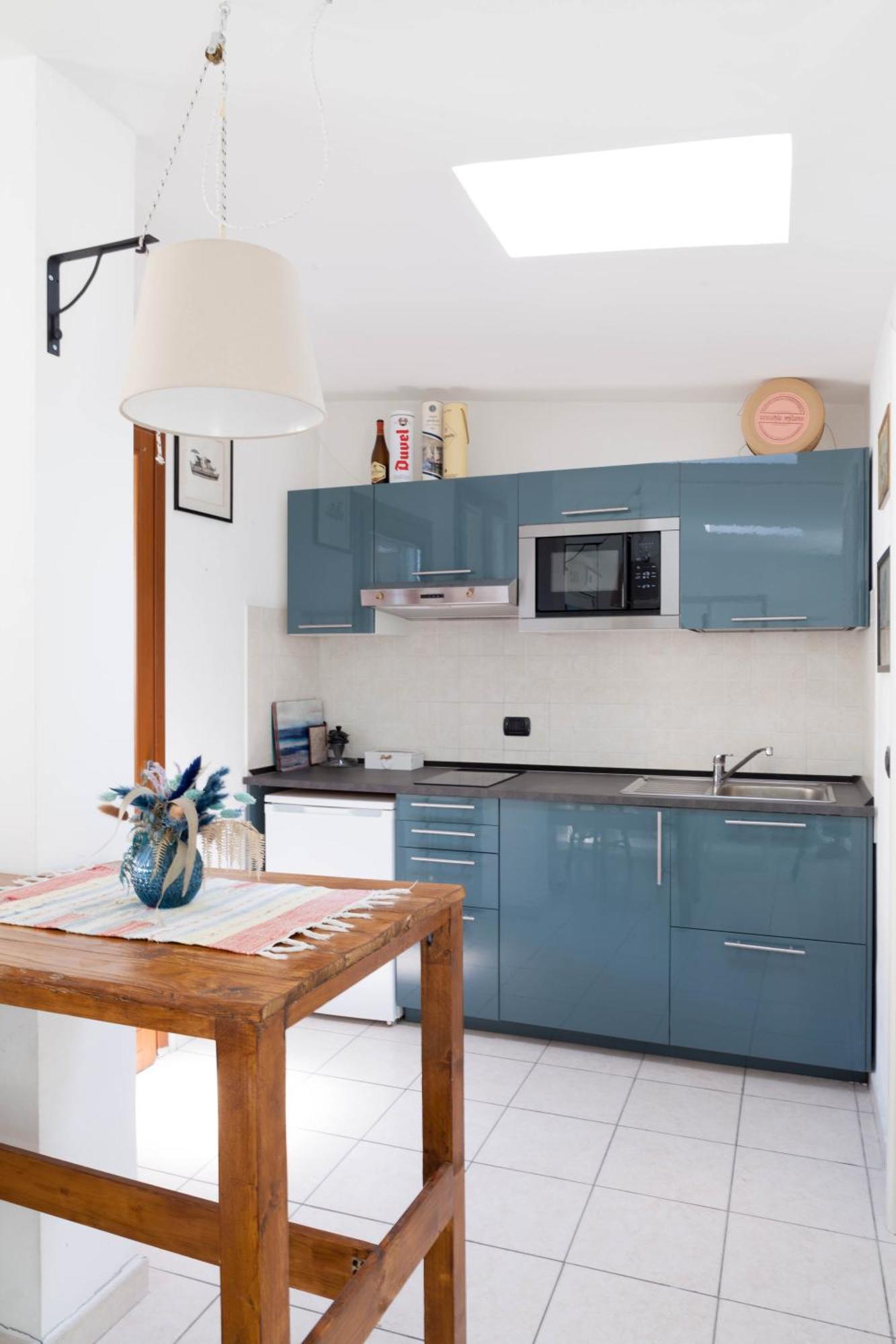 Terrace Apartment Close To Metro Station ميلان المظهر الخارجي الصورة